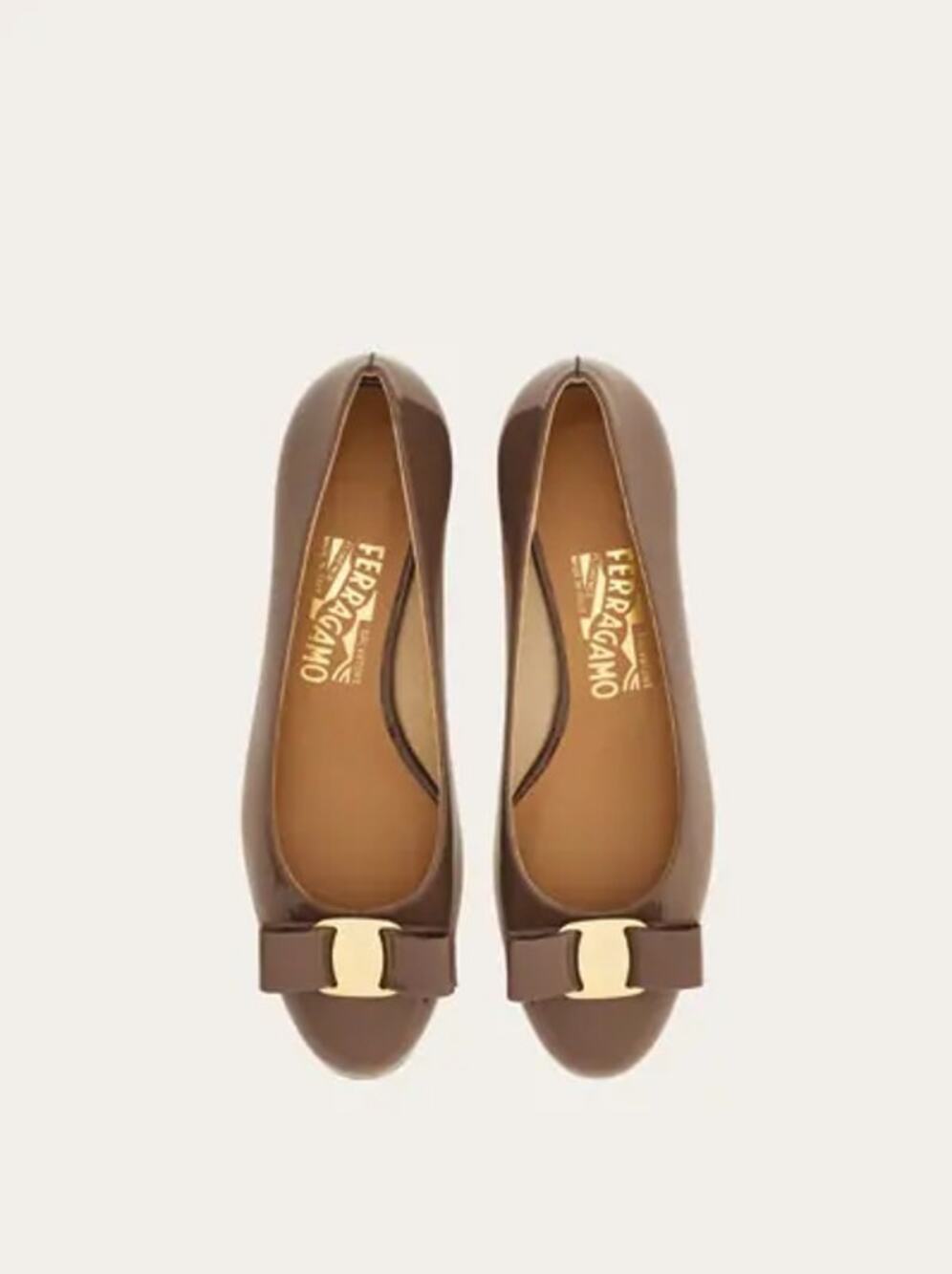 NWB Ferragamo Vara Pump Cumin Womens Size 4.5